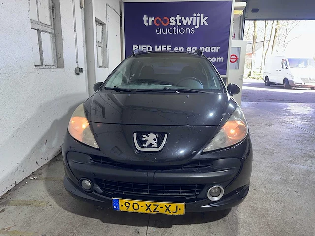 Peugeot - 207 sw- 1.4 x-line - 90-xz-xj - afbeelding 8 van  19