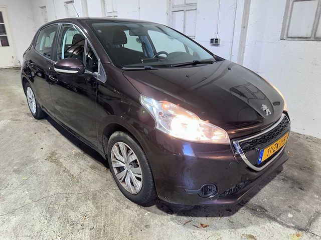 Peugeot - 208 - 1.0 vti active - 11-zkj-5 - afbeelding 17 van  19