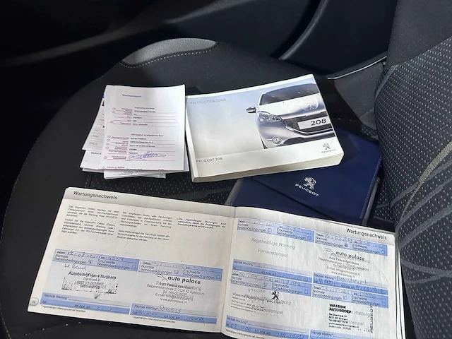 Peugeot - 208 - 1.2 e-vti blue lease automaat- gh-799-d - afbeelding 13 van  21