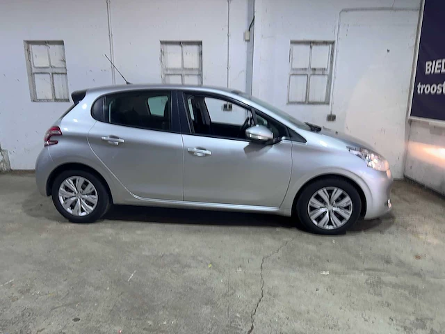 Peugeot - 208 - 1.2 e-vti blue lease automaat- gh-799-d - afbeelding 18 van  21