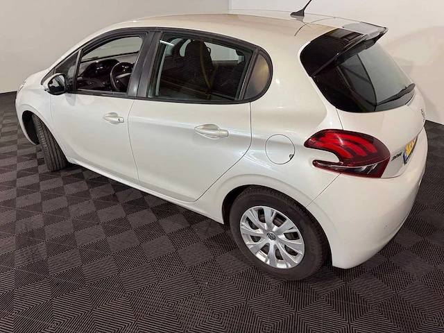 Peugeot - 208 - 1.2 puret. blue lion, pj-681-t - afbeelding 6 van  13