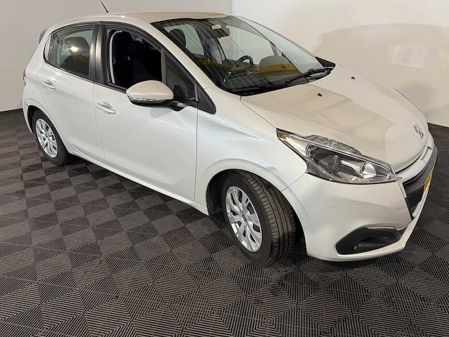 Peugeot - 208 - 1.2 puret. blue lion, pj-681-t - afbeelding 10 van  13