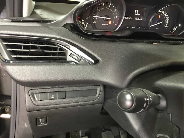 Peugeot - 208 - 1.2 puretech active - kr-948-s - afbeelding 5 van  21