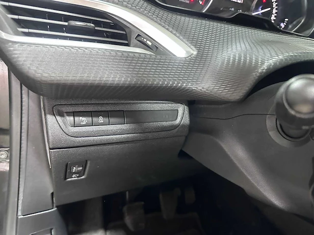 Peugeot - 208 - 1.2 puretech allure - nz-425-b - afbeelding 5 van  23