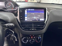 Peugeot - 208 - 1.2 puretech allure - nz-425-b - afbeelding 6 van  23