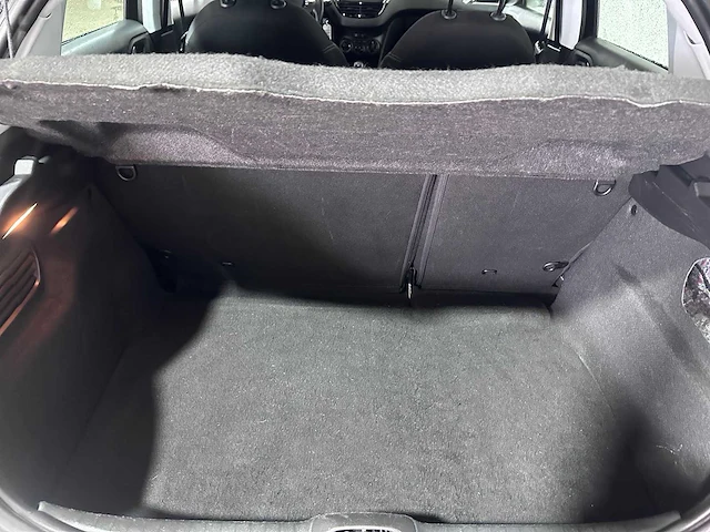 Peugeot - 208 - 1.2 puretech allure - nz-425-b - afbeelding 11 van  23