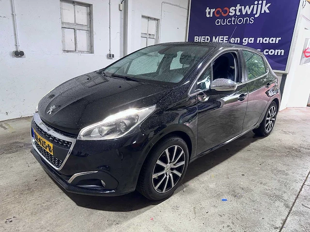 Peugeot - 208 - 1.2 puretech allure - nz-425-b - afbeelding 1 van  23
