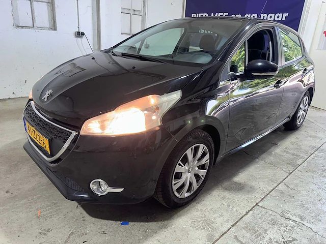 Peugeot - 208 - 1.2 vti active - 41-zlz-6 - afbeelding 1 van  17