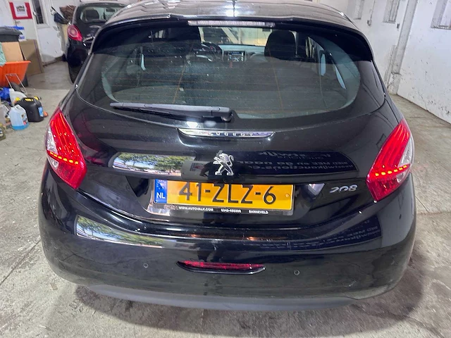 Peugeot - 208 - 1.2 vti active - 41-zlz-6 - afbeelding 12 van  17