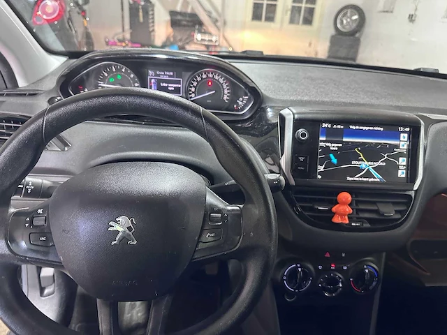 Peugeot - 208 - 1.2 vti active - 41-zlz-6 - afbeelding 17 van  17