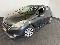 Peugeot - 208 - 1.2 vti blue lease, 20-xzp-3 - afbeelding 1 van  14