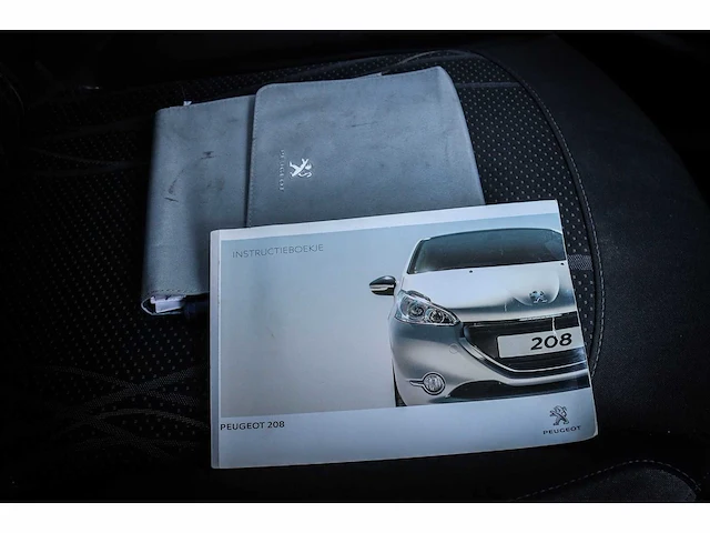 Peugeot - 208 - 1.2 vti envy 2-kpg-46 - afbeelding 7 van  18