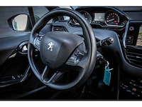 Peugeot - 208 - 1.2 vti envy 2-kpg-46 - afbeelding 16 van  18