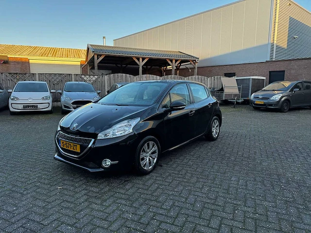 Peugeot - 208 - 1.4 vti access - s-571-zt - afbeelding 1 van  9