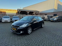 Peugeot - 208 - 1.4 vti access - s-571-zt - afbeelding 1 van  9