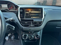 Peugeot - 208 - 1.4 vti access - s-571-zt - afbeelding 6 van  9