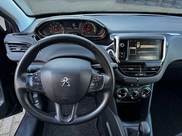 Peugeot - 208 - 1.4 vti access - s-571-zt - afbeelding 7 van  9