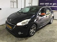 Peugeot - 208 - 1.6 e-hdi blue lease - r-046-ft - afbeelding 1 van  25