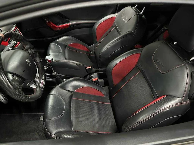 Peugeot - 208 - 1.6 thp gti - x-953-bj - 2014 - afbeelding 10 van  11