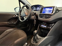 Peugeot - 208 - personenauto - 2012 - afbeelding 3 van  27