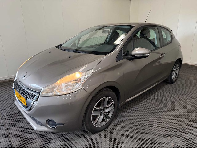 Peugeot - 208 - personenauto - 2012 - afbeelding 1 van  27