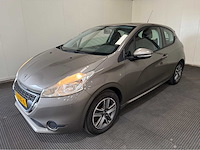 Peugeot - 208 - personenauto - 2012 - afbeelding 1 van  27