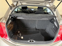 Peugeot - 208 - personenauto - 2012 - afbeelding 14 van  27