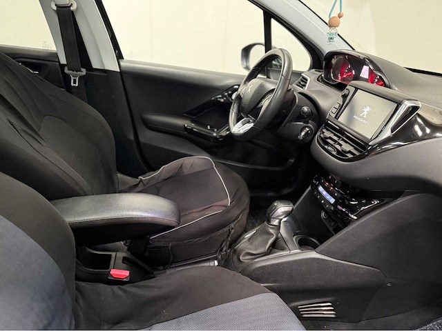 Peugeot - 208 - personenauto - 2015 - afbeelding 5 van  27