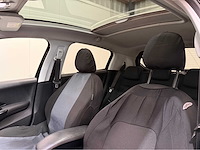 Peugeot - 208 - personenauto - 2015 - afbeelding 7 van  27