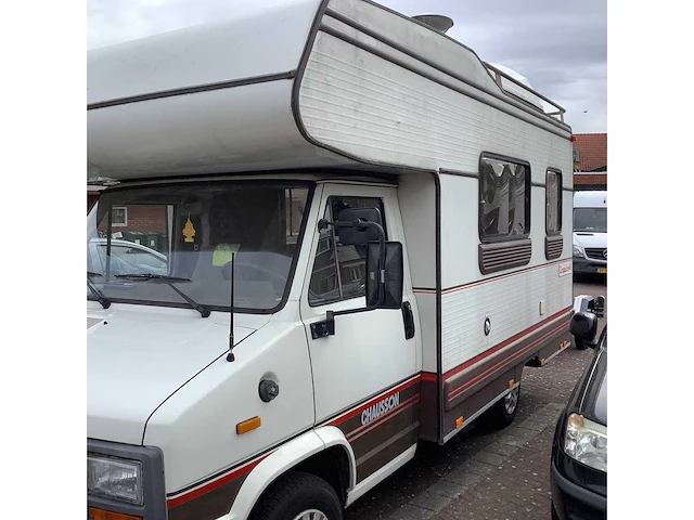 Peugeot - 280l - camper - 61-vg-rd - afbeelding 1 van  24