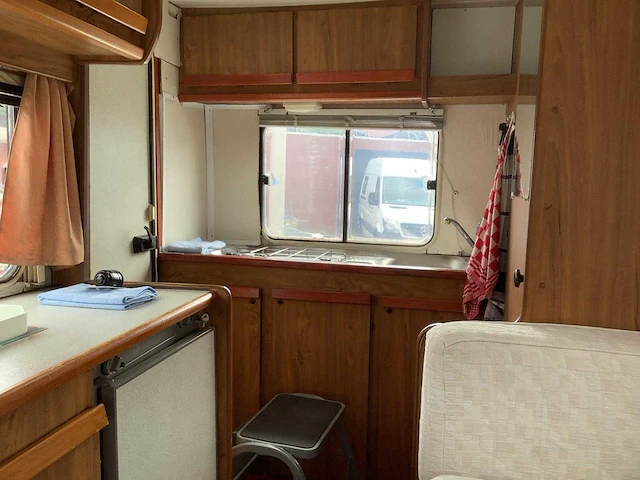 Peugeot - 280l - camper - 61-vg-rd - afbeelding 23 van  24