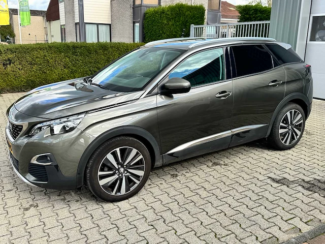Peugeot - 3008 - personenauto - afbeelding 12 van  22