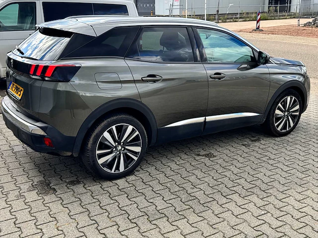 Peugeot - 3008 - personenauto - afbeelding 19 van  22