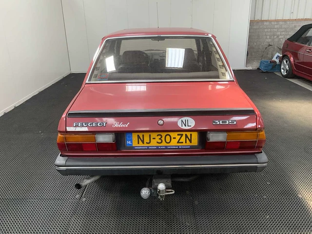 Peugeot - 305 - oldtimer - 1985 - afbeelding 28 van  30