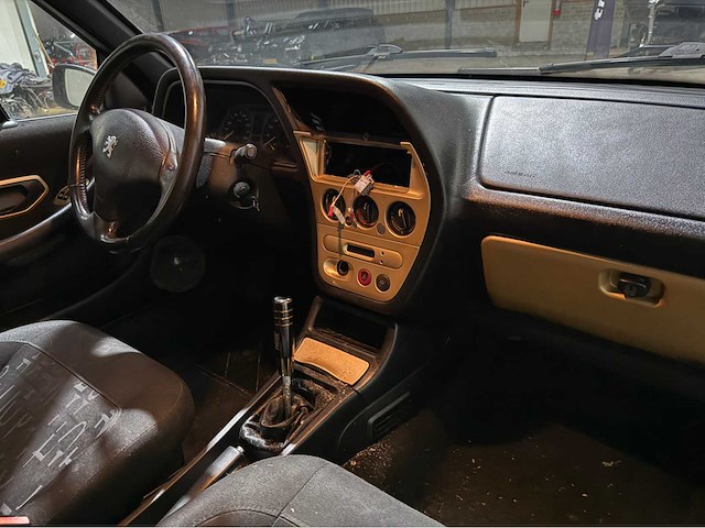 Peugeot - 306 - cabriolet - personenauto - 2001 - afbeelding 3 van  27