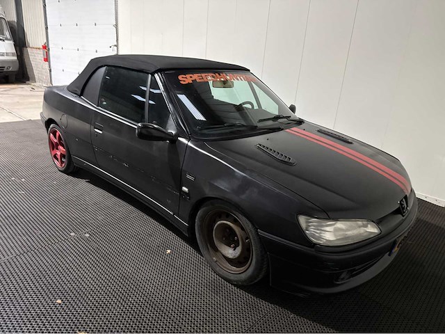 Peugeot - 306 - cabriolet - personenauto - 2001 - afbeelding 25 van  27