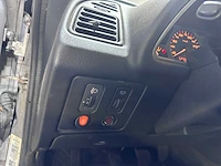 Peugeot - 306 break - 1.6 xt navigation - 85-jg-vr - afbeelding 12 van  17