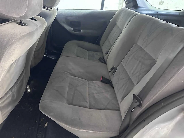 Peugeot - 306 break - 1.6 xt navigation - 85-jg-vr - afbeelding 15 van  17