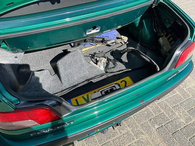 Peugeot - 306 cabriolet - 1.8 roland garros - afbeelding 15 van  18