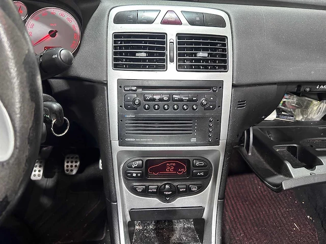 Peugeot - 307 cc - 2.0-16v - 21-ktb-6 - afbeelding 13 van  19