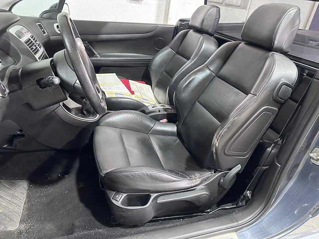 Peugeot - 307 cc - 2.0-16v - jg-270-l - afbeelding 8 van  22