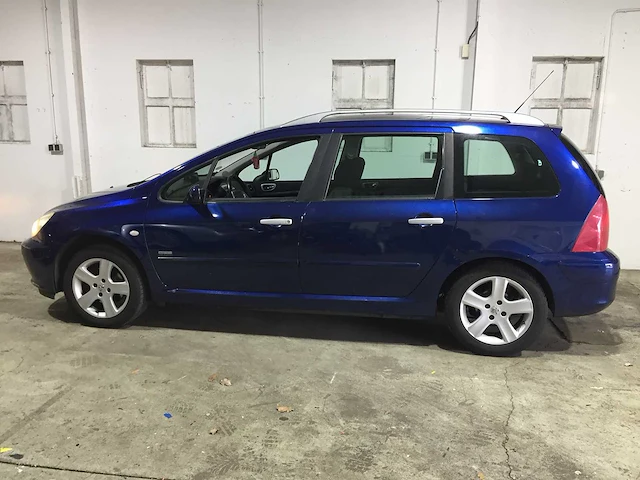 Peugeot - 307 sw - 1.6 16v navtech 7p- 13-jb-nl - afbeelding 12 van  26