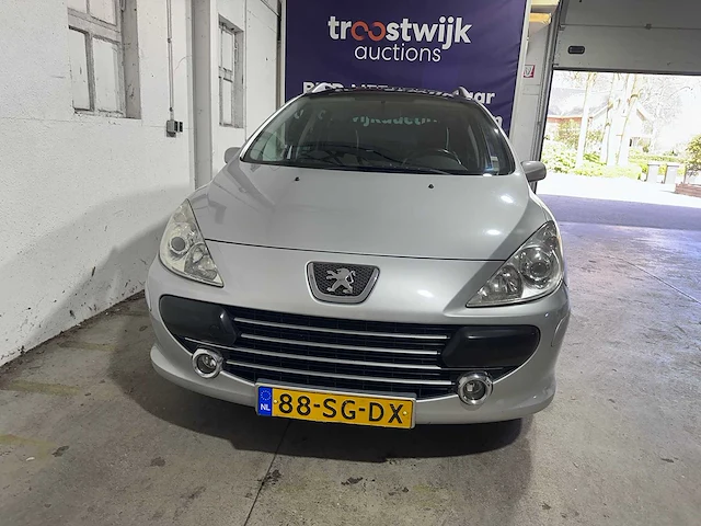 Peugeot - 307 sw - 2.0-16v xsi automaat- 88-sg-dx - afbeelding 22 van  23