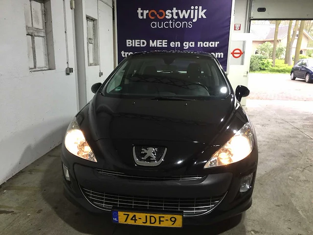 Peugeot - 308 - 1.6 hdif style - 74-jdf-9 - afbeelding 22 van  23