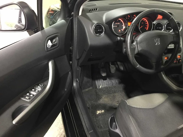 Peugeot - 308 - 1.6 hdif style - 74-jdf-9 - afbeelding 23 van  23