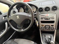 Peugeot - 308 - personenauto - 2012 - afbeelding 6 van  27