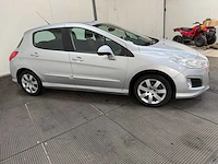 Peugeot - 308 - personenauto - 2012 - afbeelding 24 van  27