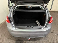 Peugeot - 308 - personenauto - 2013 - afbeelding 14 van  31
