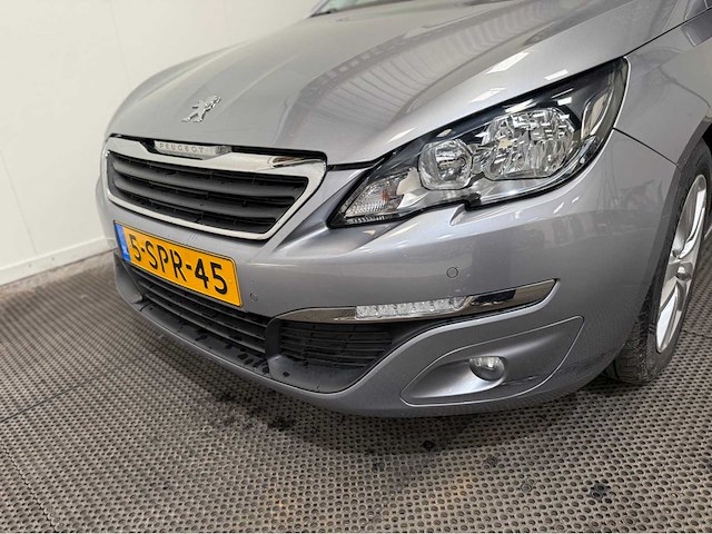 Peugeot - 308 - personenauto - 2013 - afbeelding 2 van  31