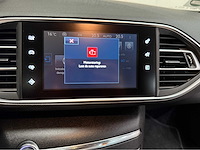 Peugeot - 308 - personenauto - 2013 - afbeelding 8 van  31